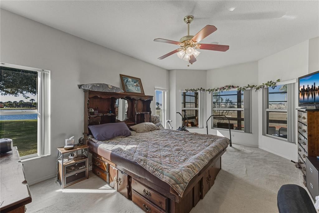 For Sale: $375,000 (3 beds, 2 baths, 2265 Square Feet)