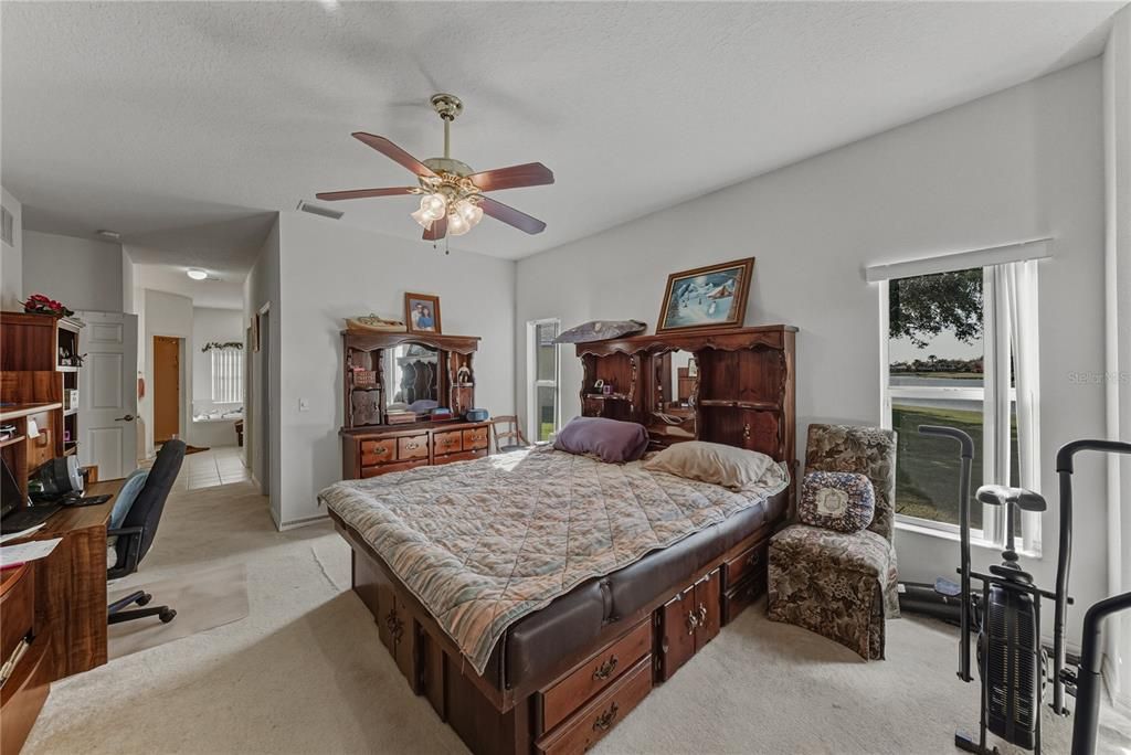 For Sale: $375,000 (3 beds, 2 baths, 2265 Square Feet)
