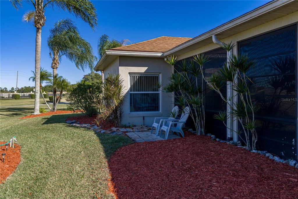 For Sale: $375,000 (3 beds, 2 baths, 2265 Square Feet)
