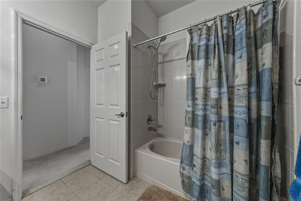 For Sale: $375,000 (3 beds, 2 baths, 2265 Square Feet)