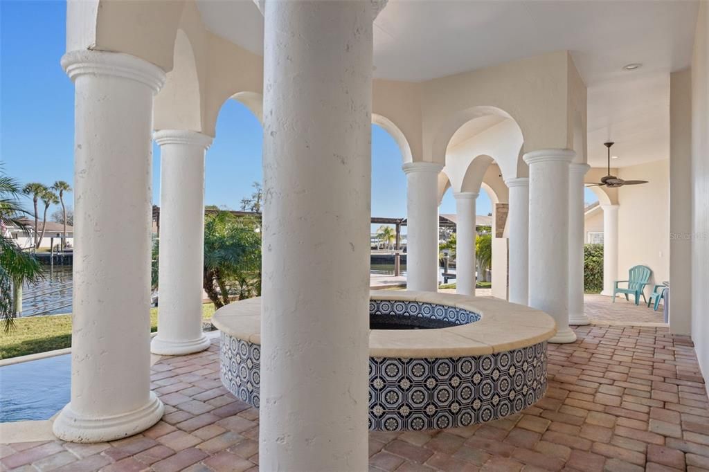 En Venta: $1,759,000 (4 camas, 3 baños, 3101 Pies cuadrados)