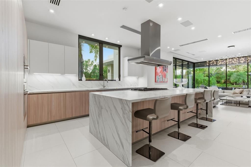 En Venta: $24,995,000 (7 camas, 8 baños, 13145 Pies cuadrados)