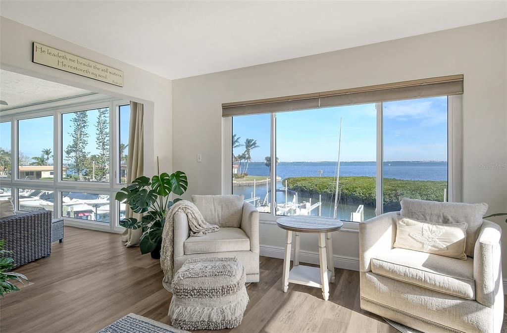 Activo con contrato: $649,900 (2 camas, 2 baños, 1523 Pies cuadrados)