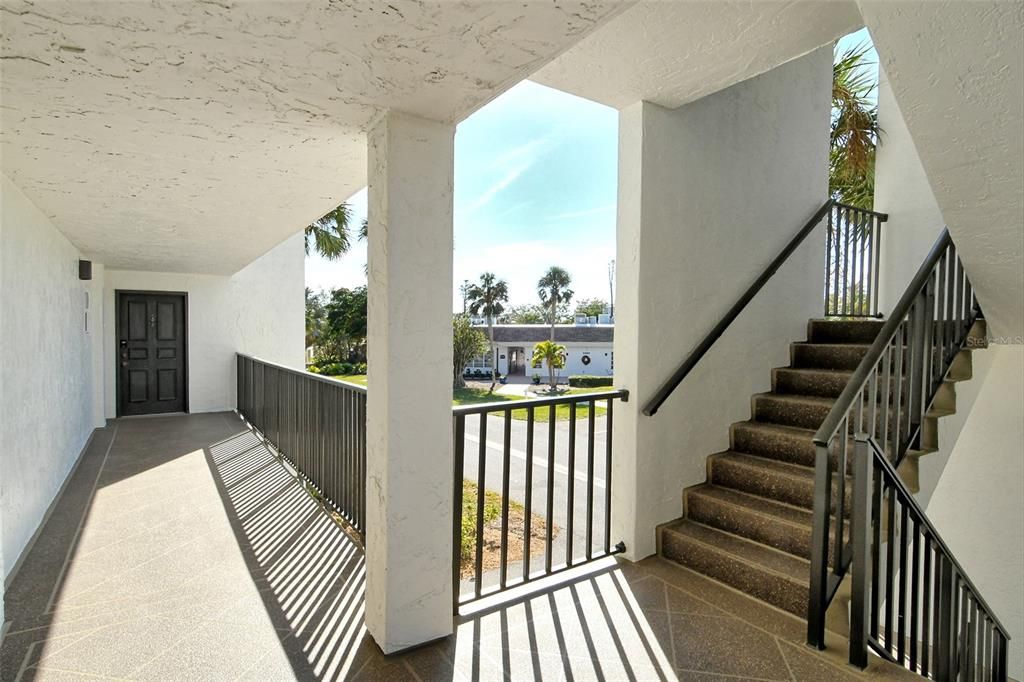 Activo con contrato: $649,900 (2 camas, 2 baños, 1523 Pies cuadrados)