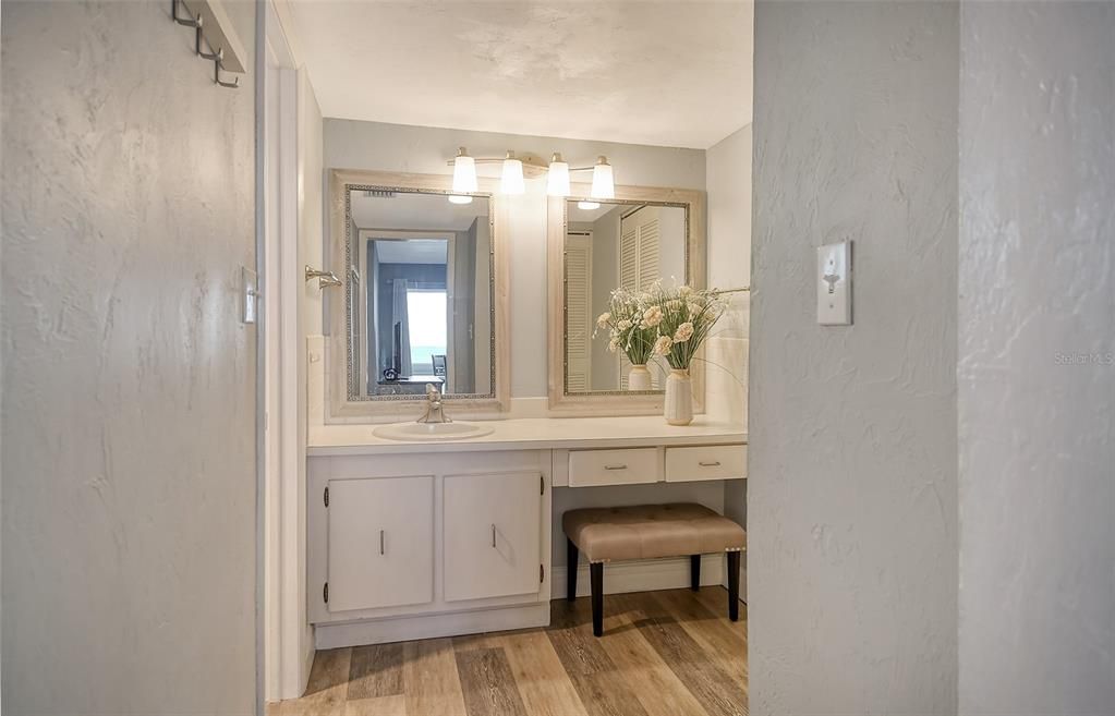 Activo con contrato: $649,900 (2 camas, 2 baños, 1523 Pies cuadrados)