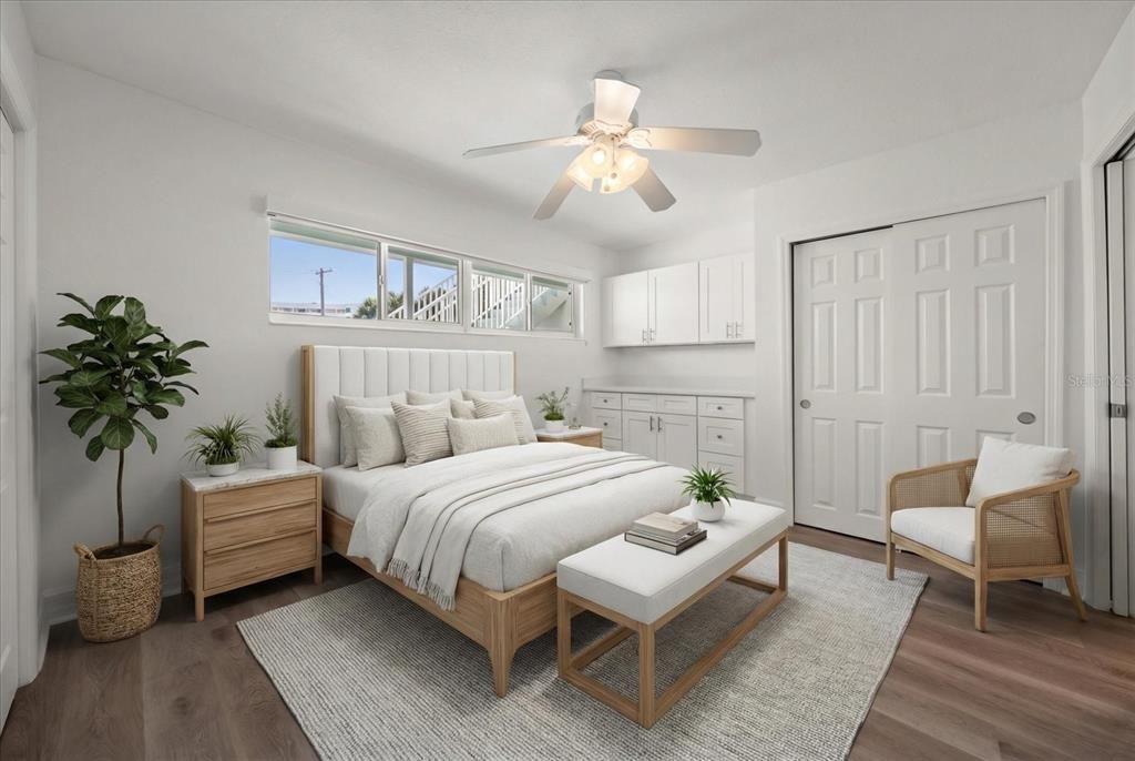 For Sale: $299,000 (1 beds, 1 baths, 562 Square Feet)