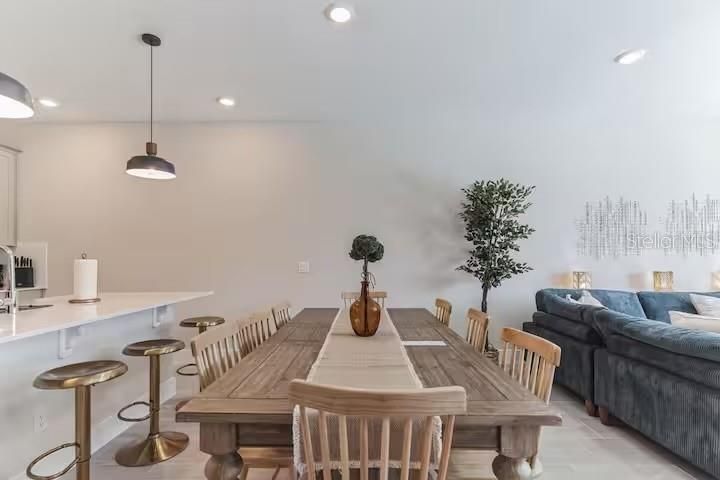 En Venta: $465,000 (3 camas, 2 baños, 1708 Pies cuadrados)