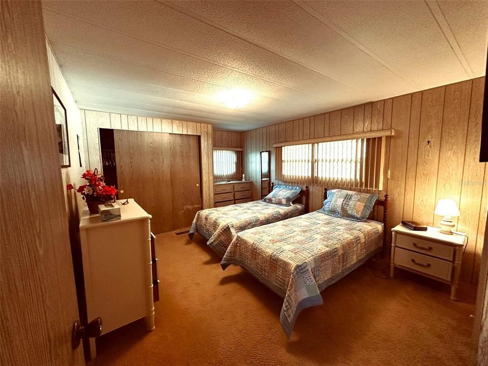 Activo con contrato: $116,000 (2 camas, 2 baños, 1008 Pies cuadrados)