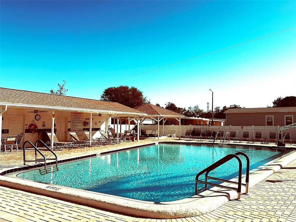 Activo con contrato: $116,000 (2 camas, 2 baños, 1008 Pies cuadrados)