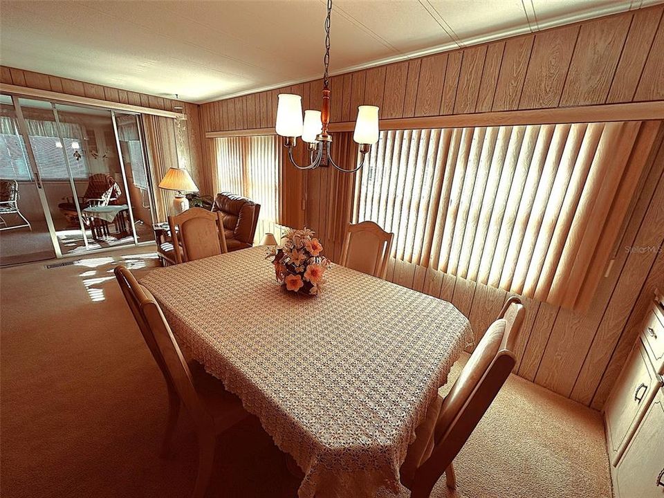 Activo con contrato: $116,000 (2 camas, 2 baños, 1008 Pies cuadrados)