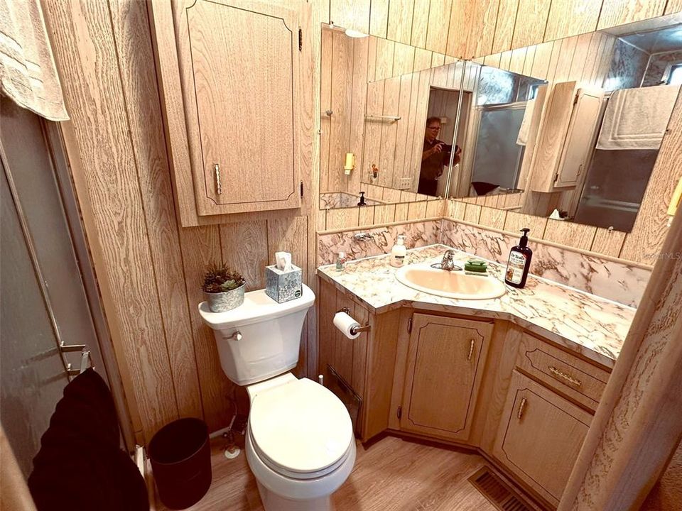 Activo con contrato: $116,000 (2 camas, 2 baños, 1008 Pies cuadrados)