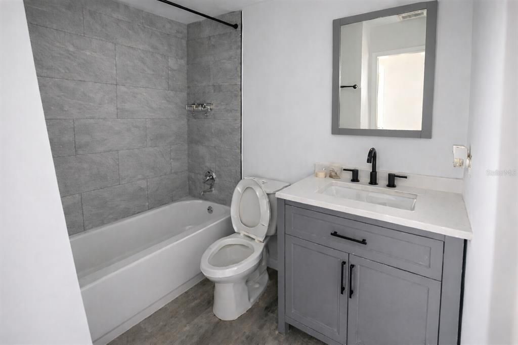 En Venta: $349,900 (3 camas, 2 baños, 1456 Pies cuadrados)