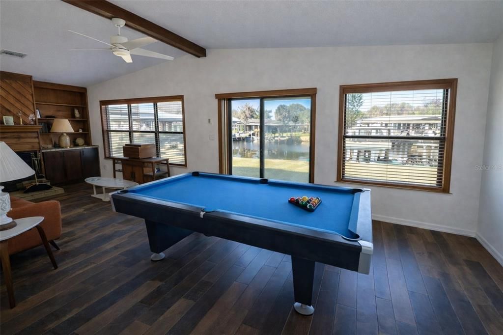 En Venta: $349,900 (3 camas, 2 baños, 1456 Pies cuadrados)