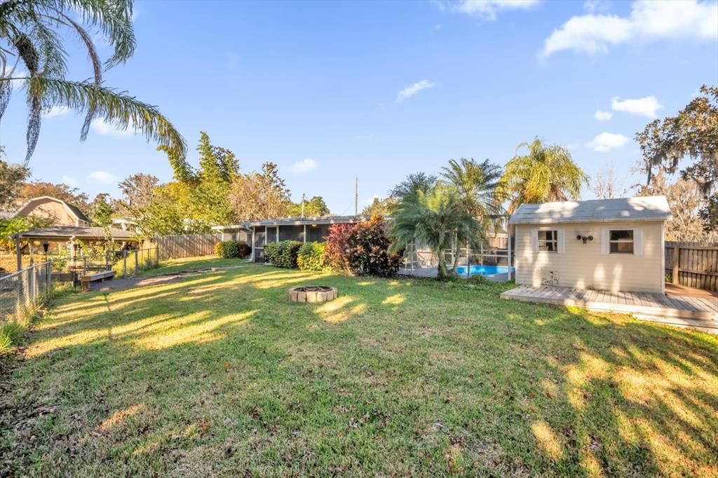For Sale: $379,000 (2 beds, 2 baths, 1103 Square Feet)
