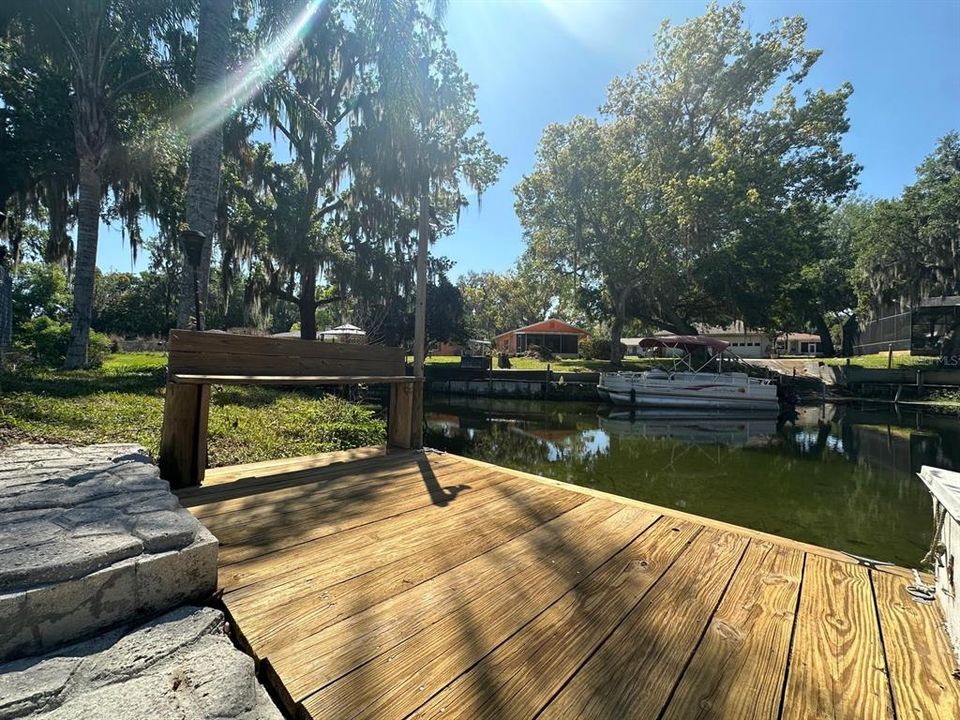 For Sale: $379,000 (2 beds, 2 baths, 1103 Square Feet)