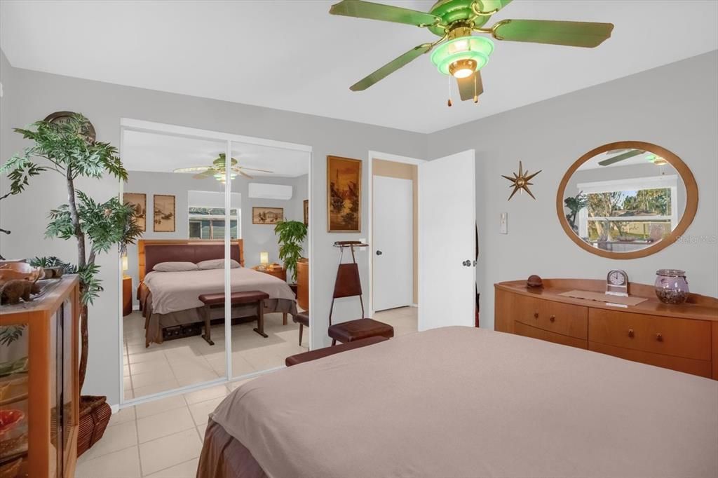 For Sale: $379,000 (2 beds, 2 baths, 1103 Square Feet)