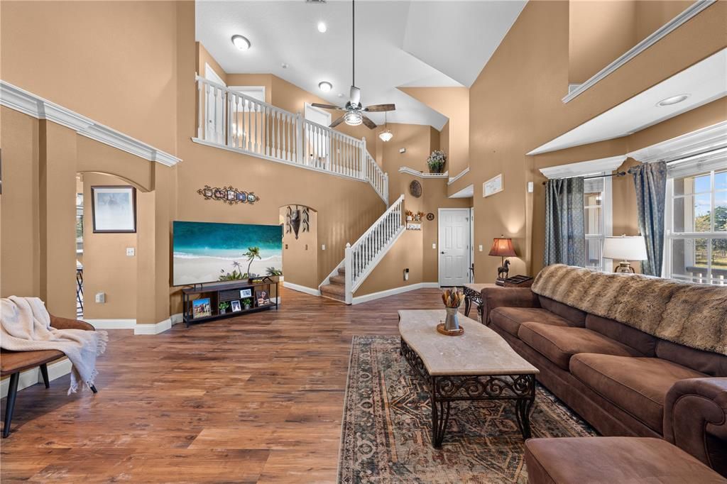 For Sale: $844,900 (4 beds, 2 baths, 2273 Square Feet)