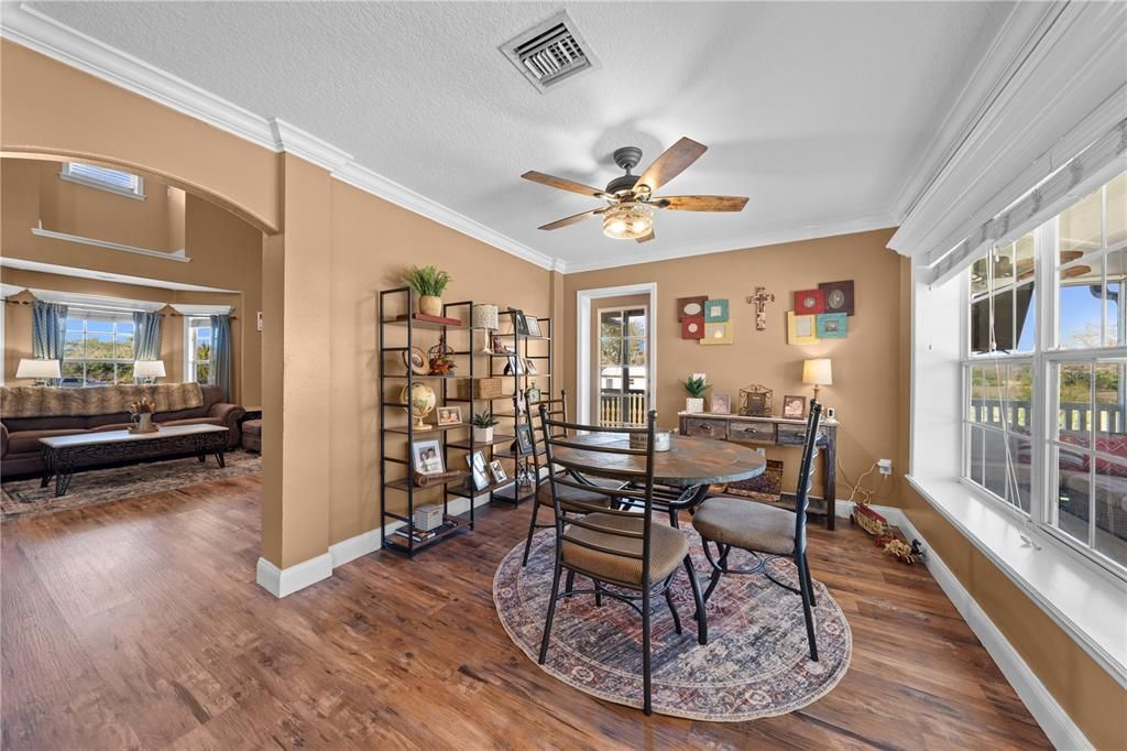 For Sale: $844,900 (4 beds, 2 baths, 2273 Square Feet)