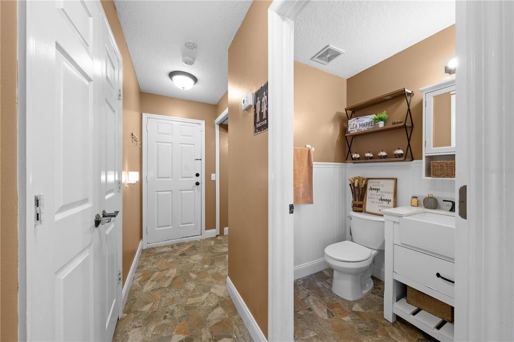 For Sale: $844,900 (4 beds, 2 baths, 2273 Square Feet)