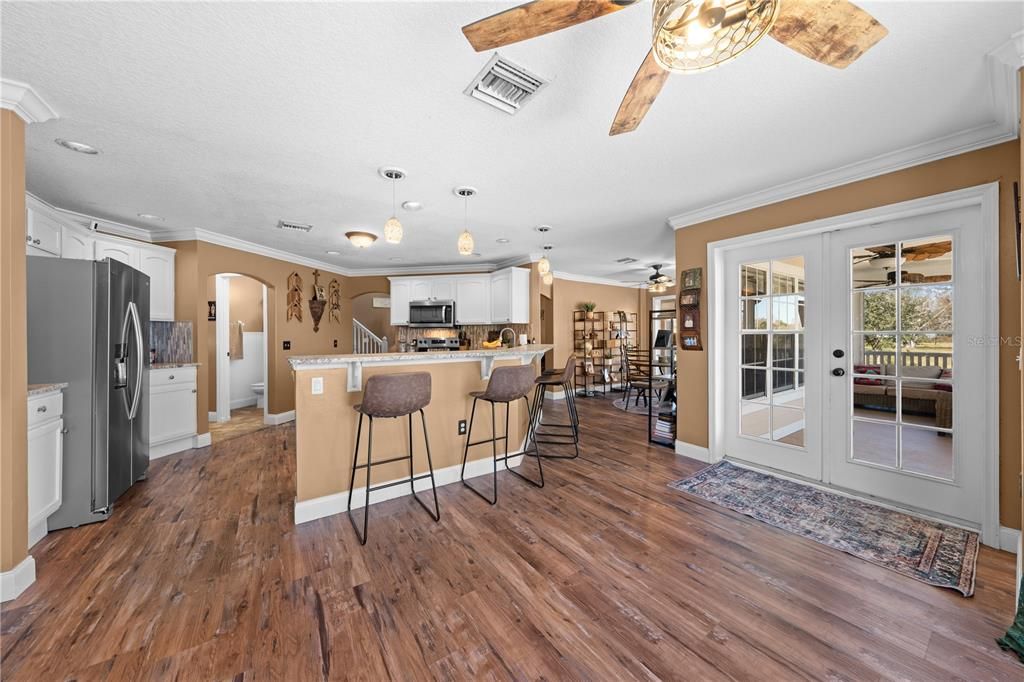 For Sale: $844,900 (4 beds, 2 baths, 2273 Square Feet)
