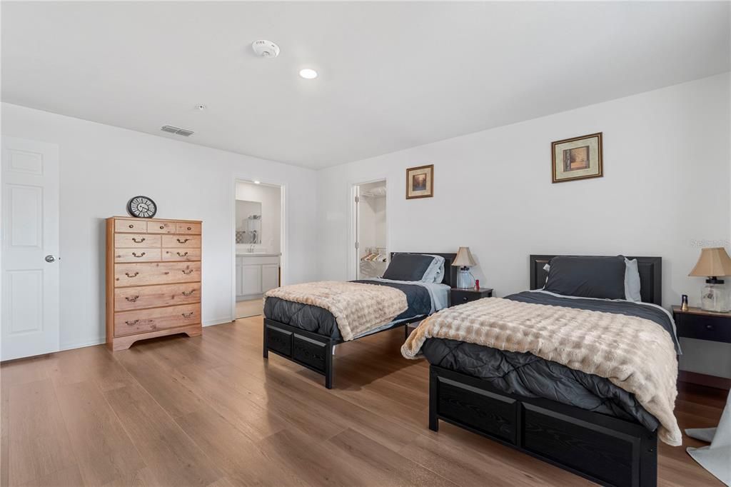 For Sale: $450,000 (0 beds, 0 baths, 2057 Square Feet)