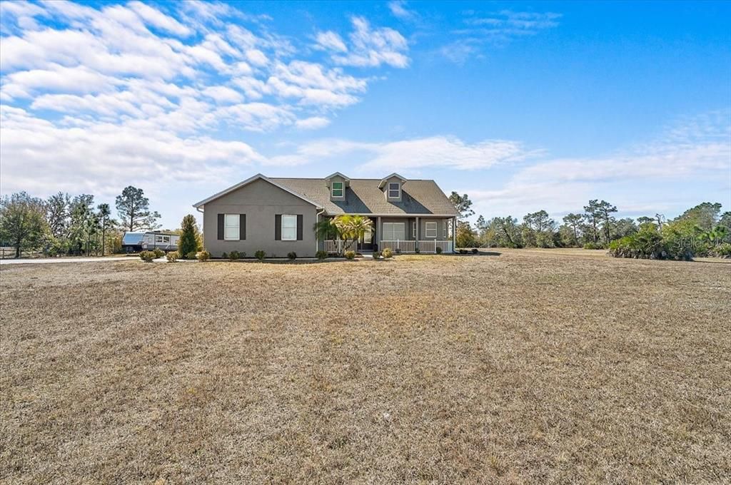 En Venta: $899,999 (3 camas, 3 baños, 2784 Pies cuadrados)