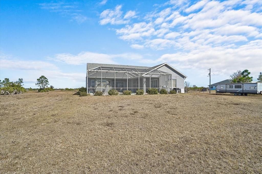 En Venta: $899,999 (3 camas, 3 baños, 2784 Pies cuadrados)