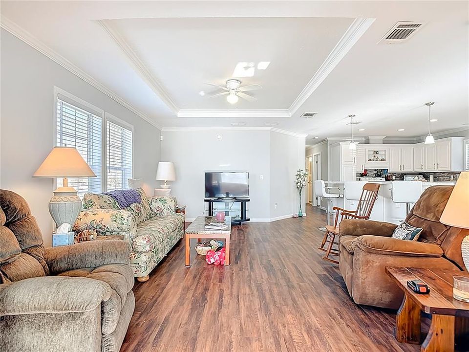 En Venta: $274,900 (2 camas, 2 baños, 1620 Pies cuadrados)