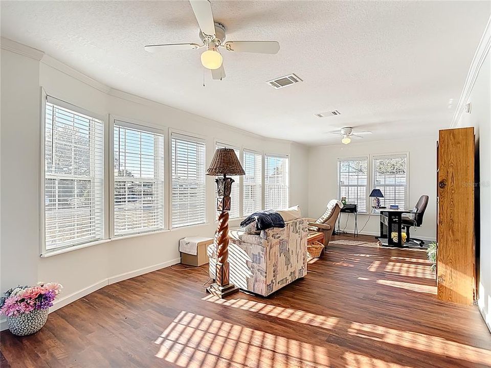 En Venta: $274,900 (2 camas, 2 baños, 1620 Pies cuadrados)