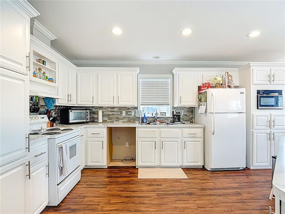 En Venta: $274,900 (2 camas, 2 baños, 1620 Pies cuadrados)