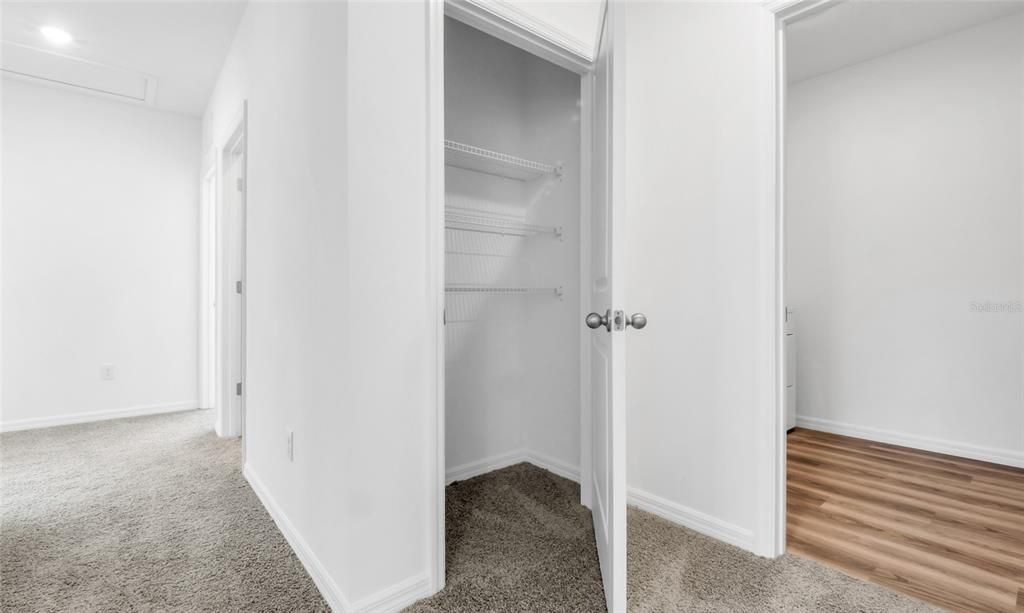 En Renta: $3,450 (5 camas, 3 baños, 2453 Pies cuadrados)