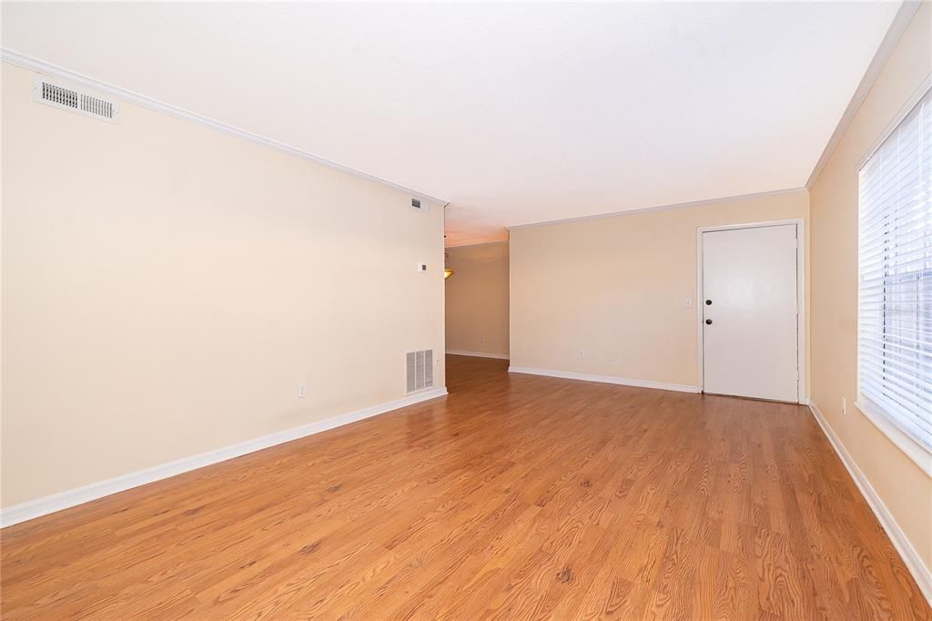 En Venta: $145,000 (1 camas, 1 baños, 730 Pies cuadrados)