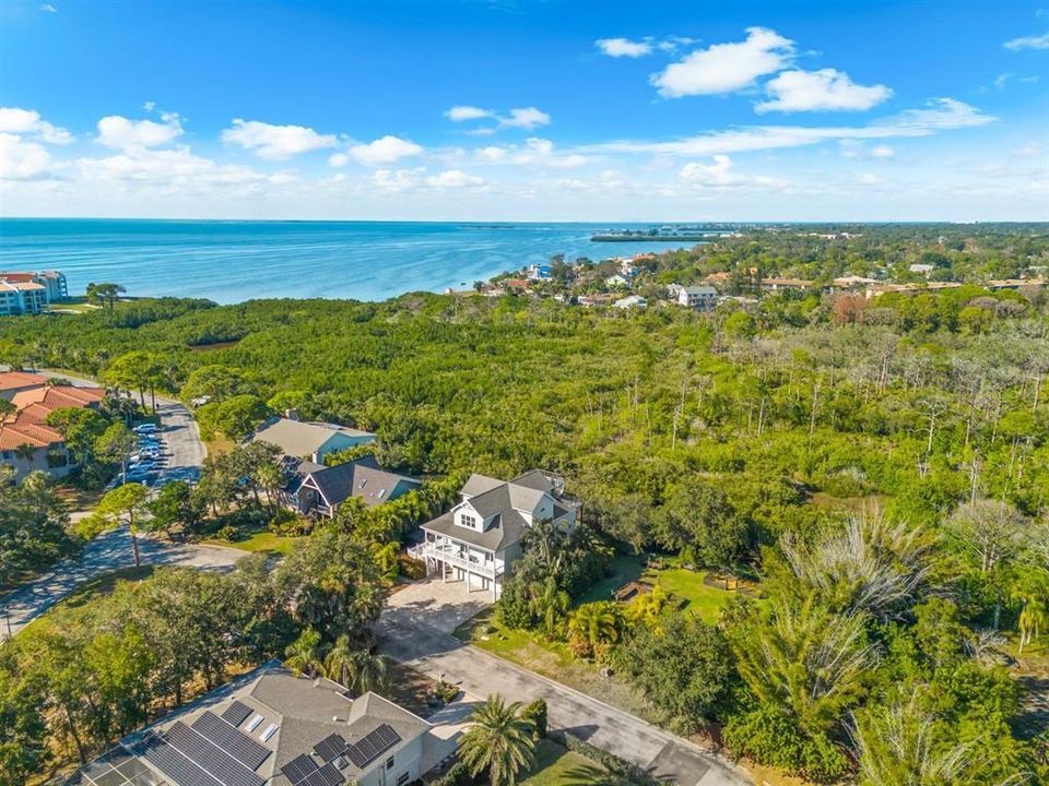 待售: $199,000 (0.28 acres)