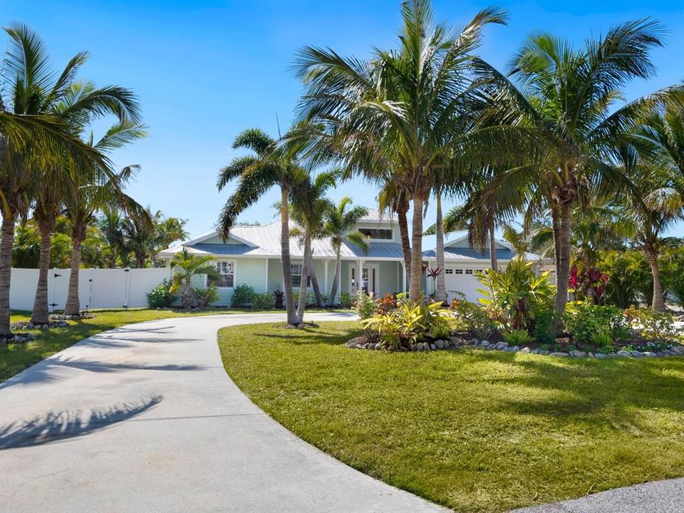 En Venta: $1,650,000 (5 camas, 3 baños, 4166 Pies cuadrados)
