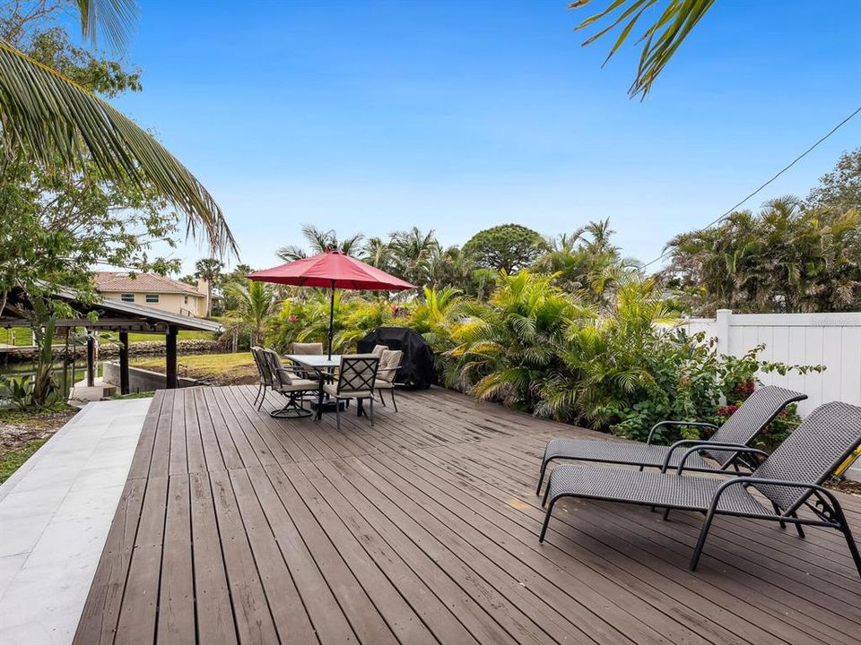 En Venta: $1,650,000 (5 camas, 3 baños, 4166 Pies cuadrados)