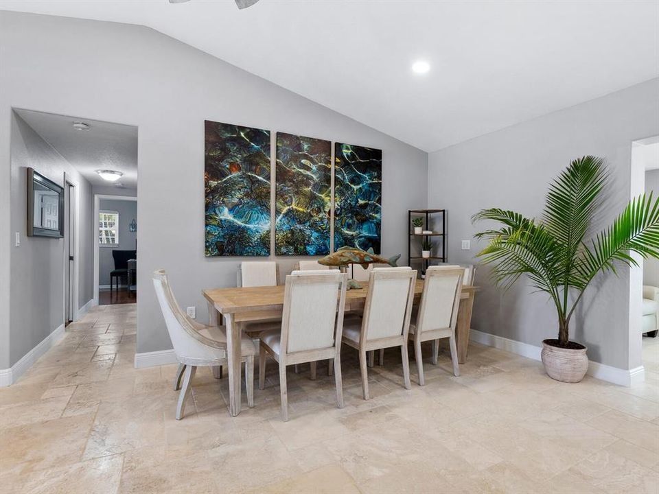 En Venta: $1,650,000 (5 camas, 3 baños, 4166 Pies cuadrados)