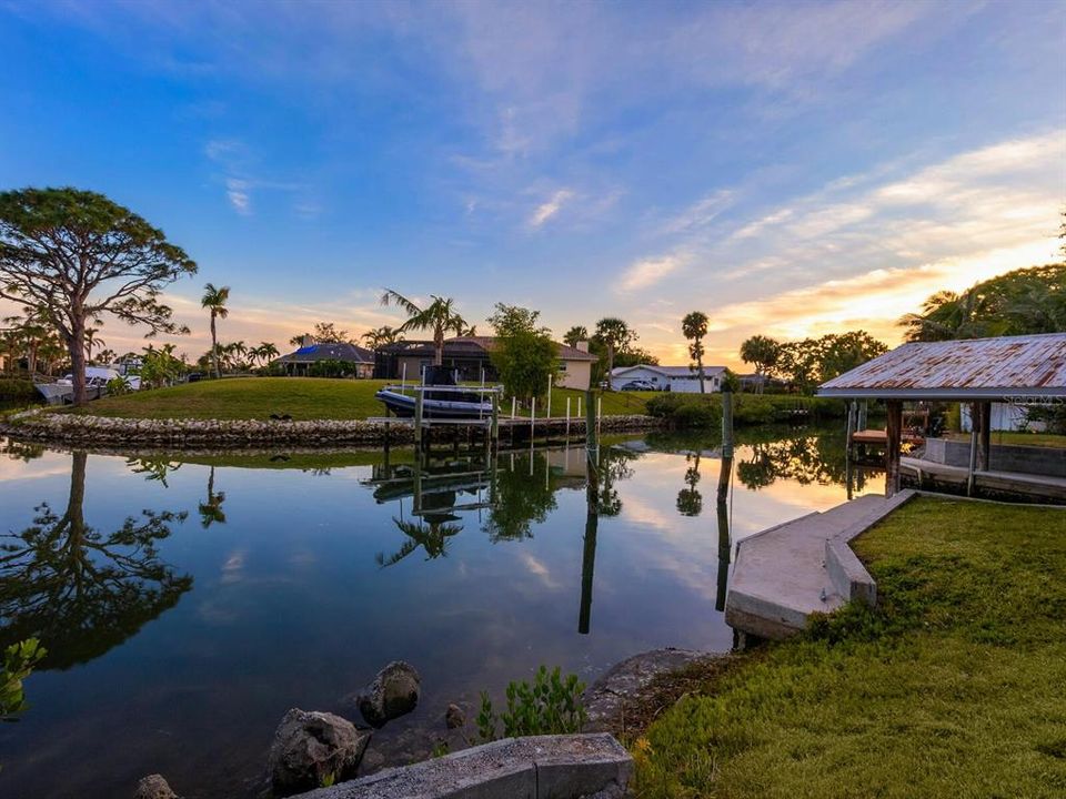 En Venta: $1,650,000 (5 camas, 3 baños, 4166 Pies cuadrados)