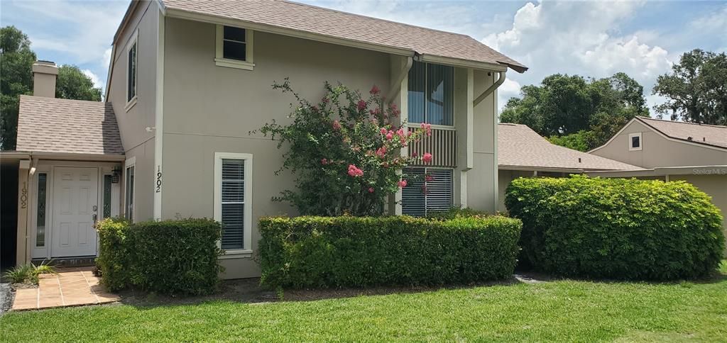 For Sale: $329,000 (4 beds, 3 baths, 2029 Square Feet)