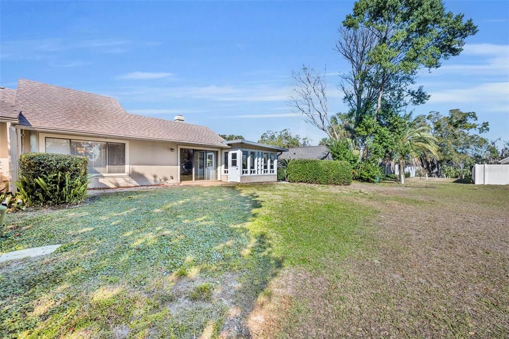 For Sale: $329,000 (4 beds, 3 baths, 2029 Square Feet)