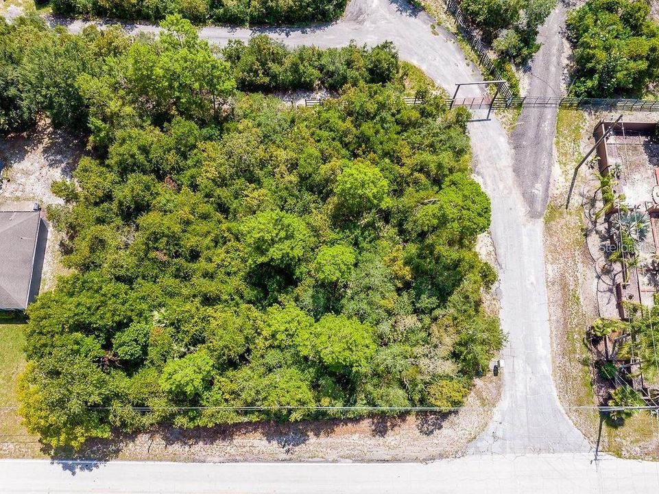 Под контрактом: $65,000 (0.23 acres)
