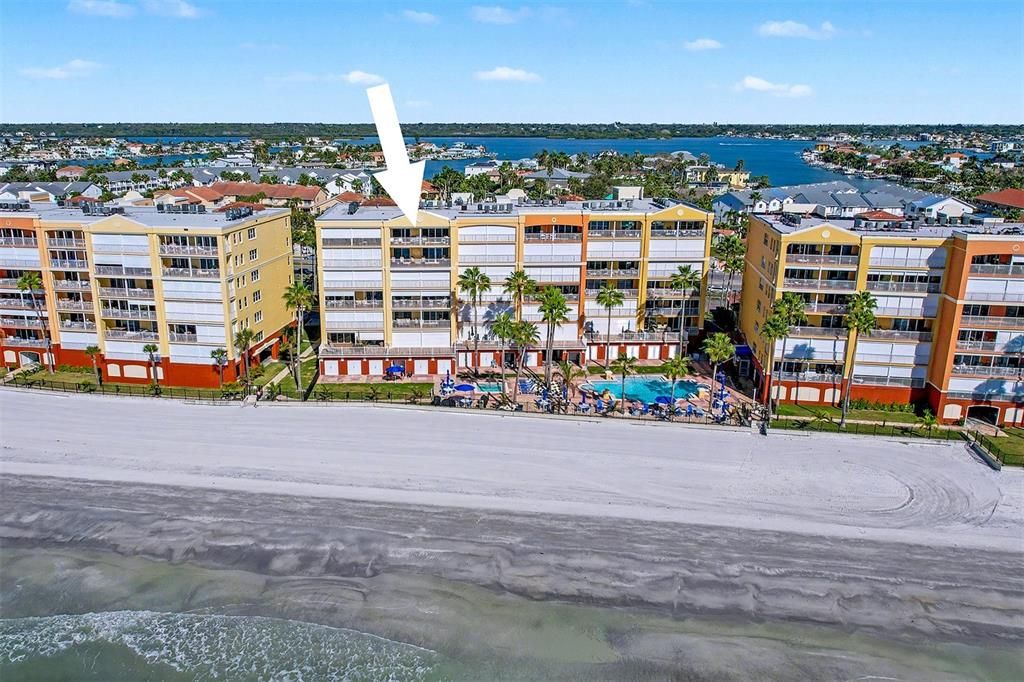 For Sale: $1,199,990 (3 beds, 2 baths, 1589 Square Feet)