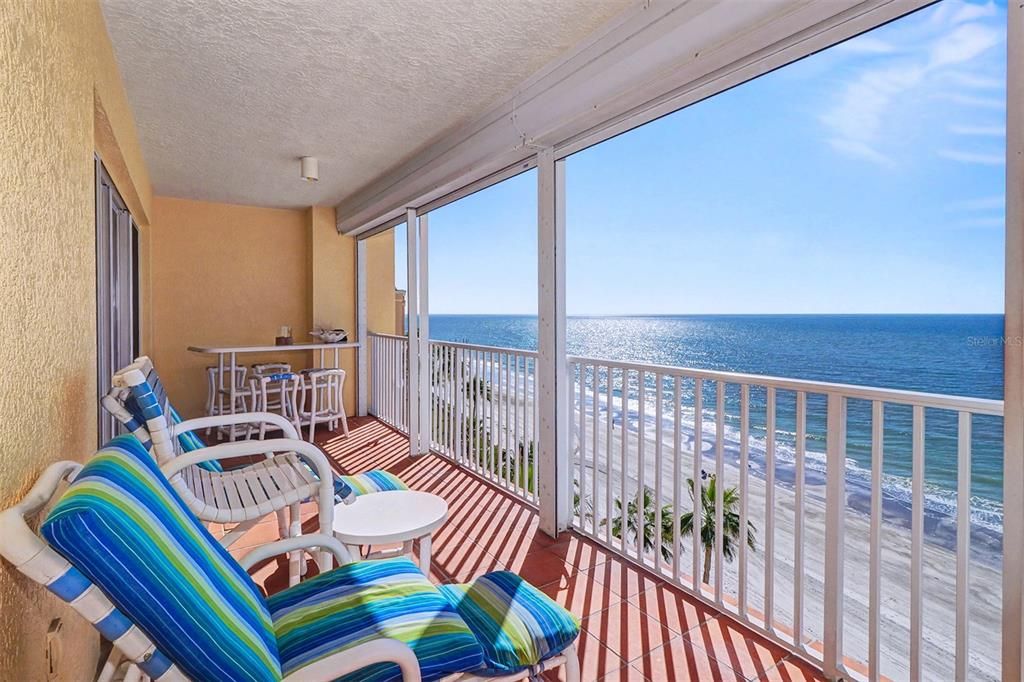 For Sale: $1,199,990 (3 beds, 2 baths, 1589 Square Feet)