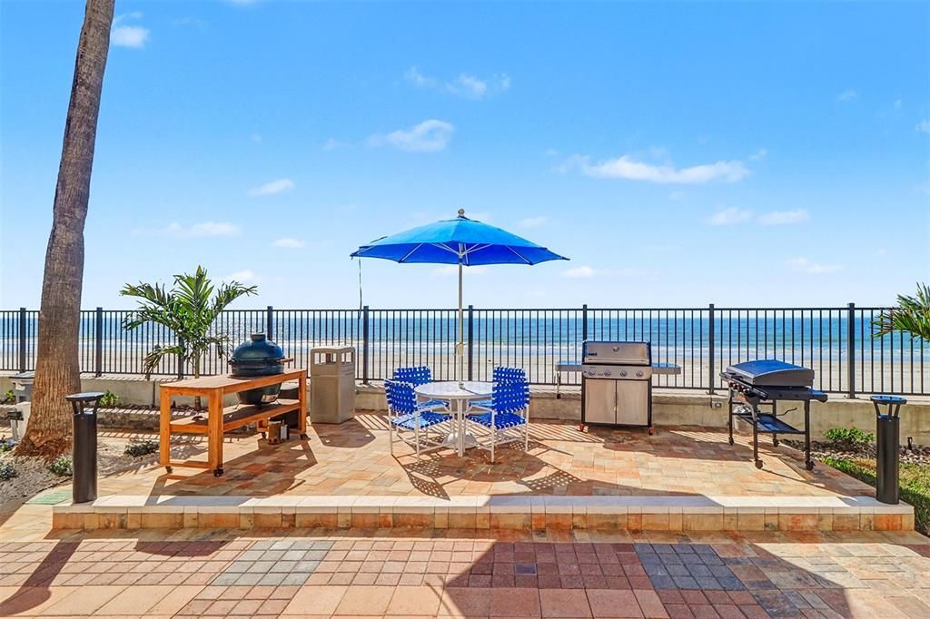 For Sale: $1,199,990 (3 beds, 2 baths, 1589 Square Feet)