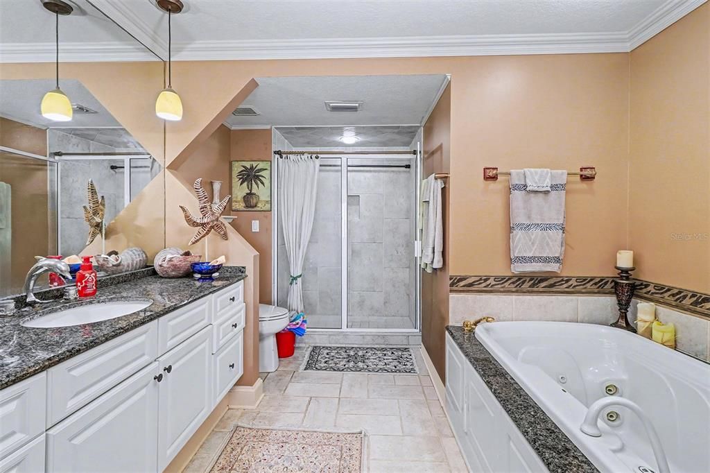 For Sale: $1,199,990 (3 beds, 2 baths, 1589 Square Feet)