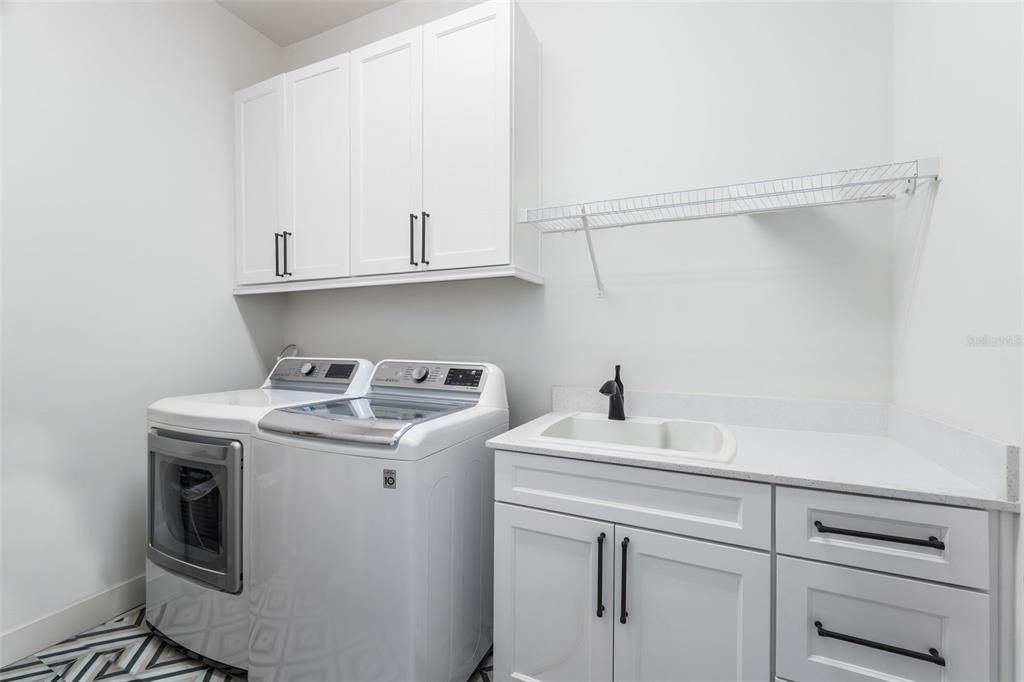 В аренду: $4,795 (4 спален, 3 ванн, 3219 Квадратных фут)