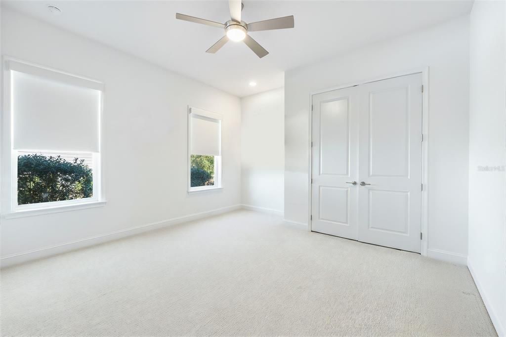 В аренду: $4,795 (4 спален, 3 ванн, 3219 Квадратных фут)