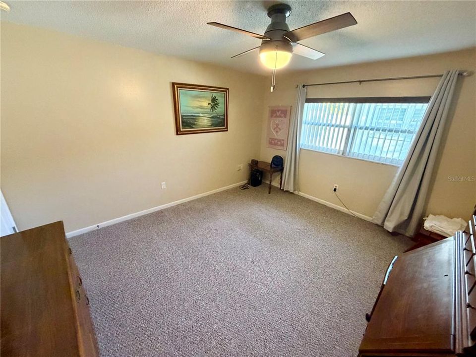 For Sale: $145,000 (2 beds, 2 baths, 1176 Square Feet)