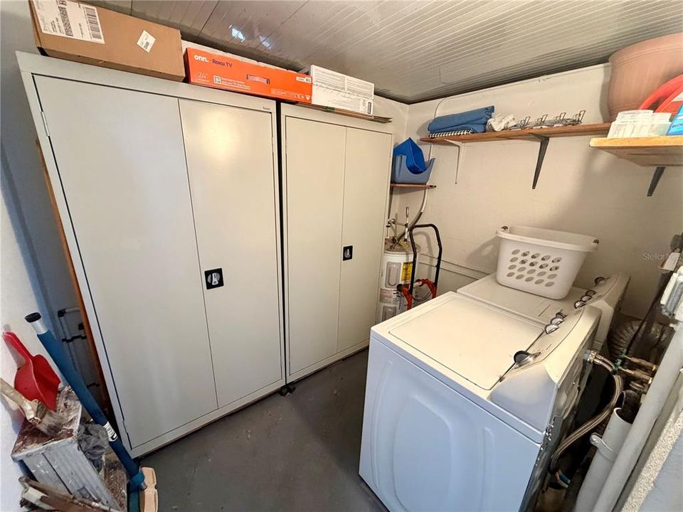 For Sale: $145,000 (2 beds, 2 baths, 1176 Square Feet)