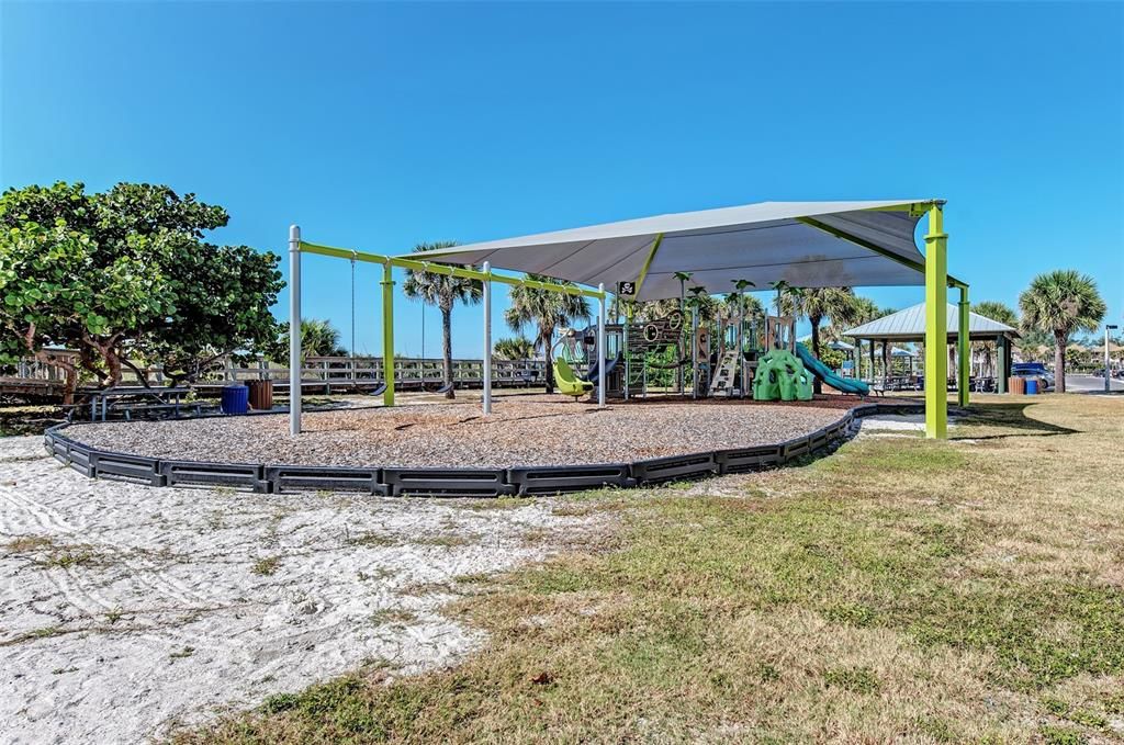 Activo con contrato: $12,500 (0.23 acres)