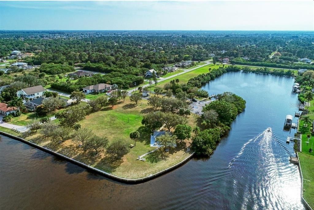 Activo con contrato: $12,500 (0.23 acres)